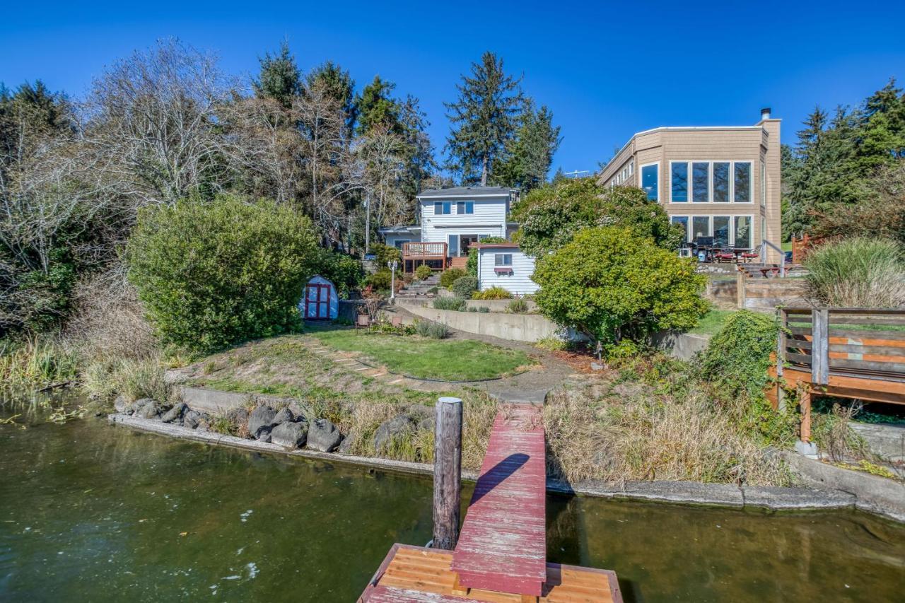 Regatta Park Lake House Lincoln City Exterior foto